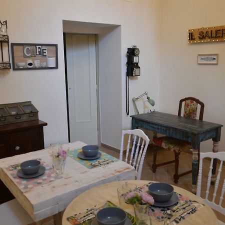 Il Salernitano Bed And Breakfast ซาแลร์โน ภายนอก รูปภาพ