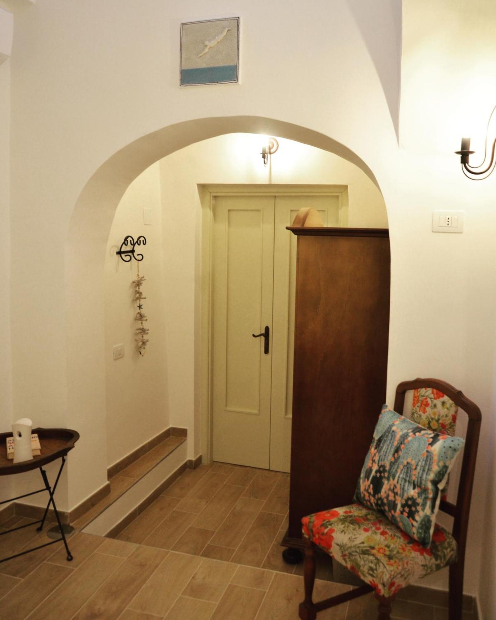 Il Salernitano Bed And Breakfast ซาแลร์โน ภายนอก รูปภาพ